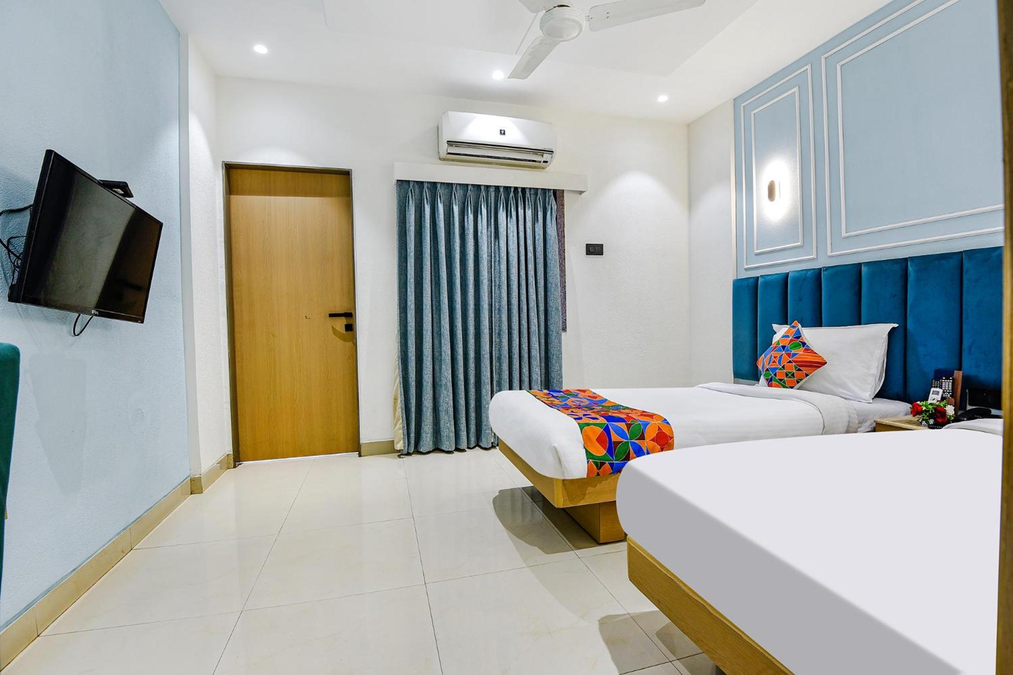 Fabhotel Prime Supreme - 700M From Vasco Da Gama Railway Station Marmagao Экстерьер фото